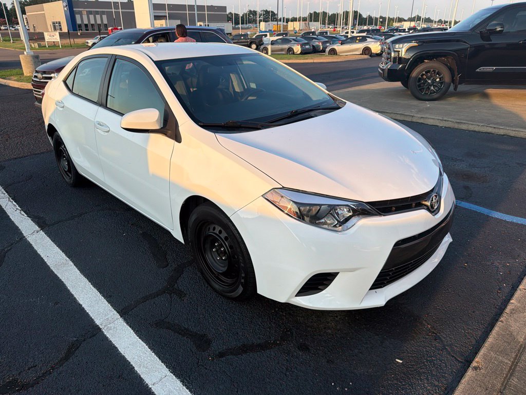 toyota corolla 2016 5YFBURHE6GP374310 image toyota corolla 2016 5YFBURHE6GP374310 image