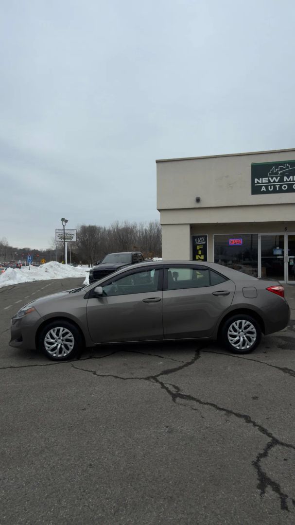 toyota corolla 2019 5YFBURHE5KP871793 image toyota corolla 2019 5YFBURHE5KP871793 image