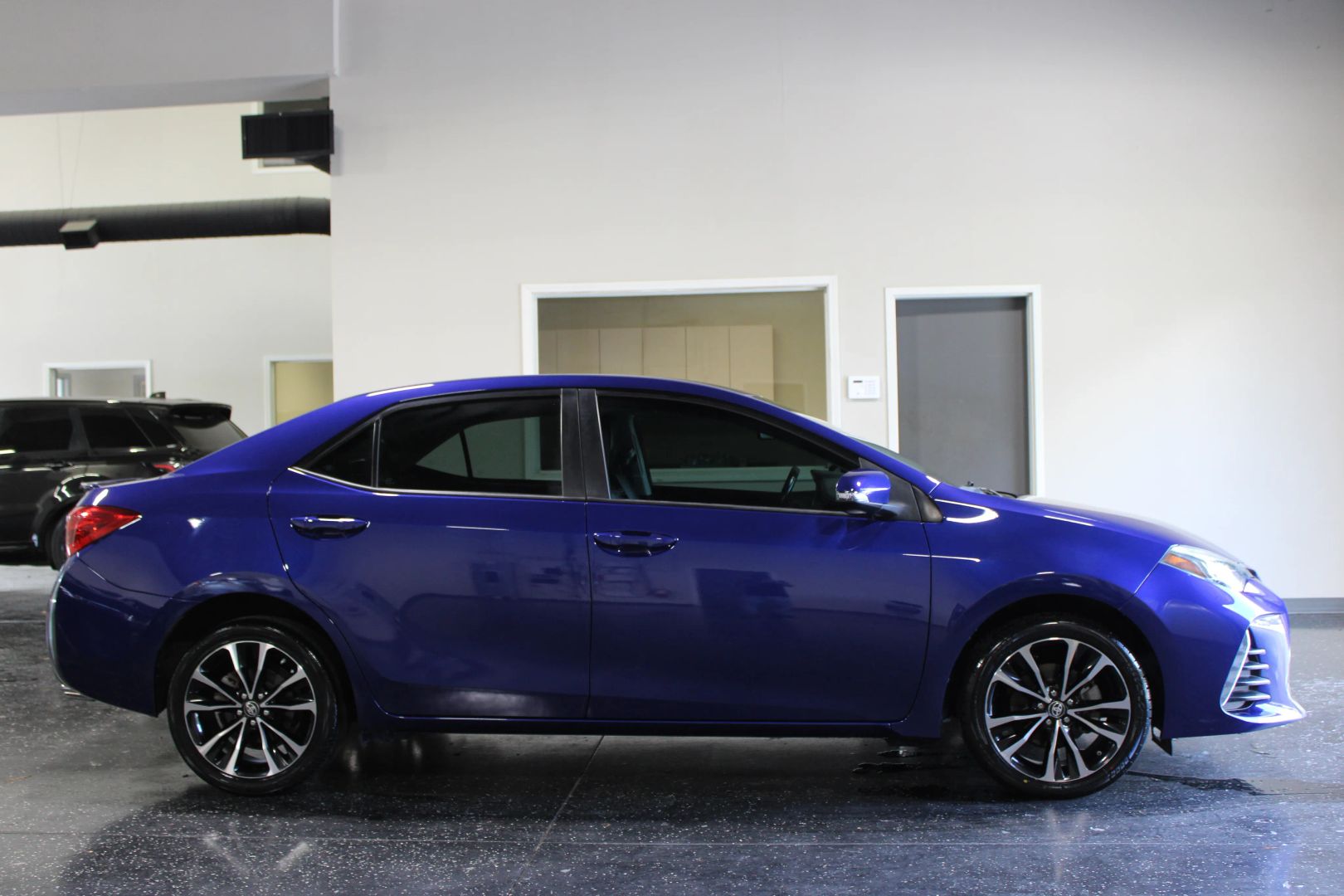 toyota corolla 2019 5YFBURHE1KP921816 image toyota corolla 2019 5YFBURHE1KP921816 image