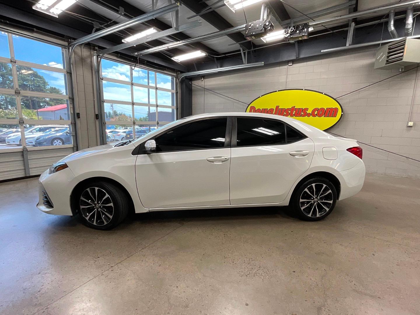 toyota corolla 2019 5YFBURHE5KP920006 image toyota corolla 2019 5YFBURHE5KP920006 image