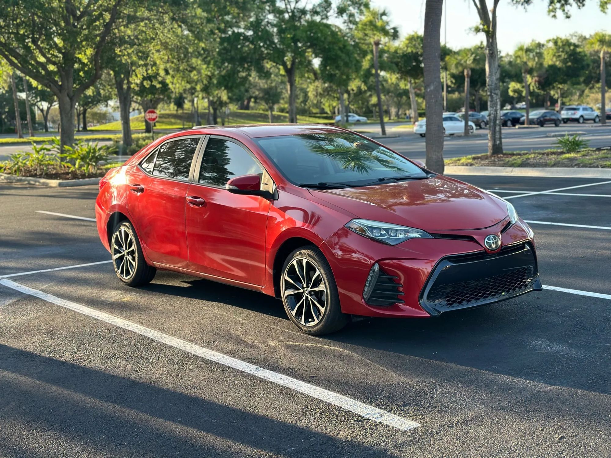 toyota corolla 2019 5YFBURHEXKP894535 image toyota corolla 2019 5YFBURHEXKP894535 image