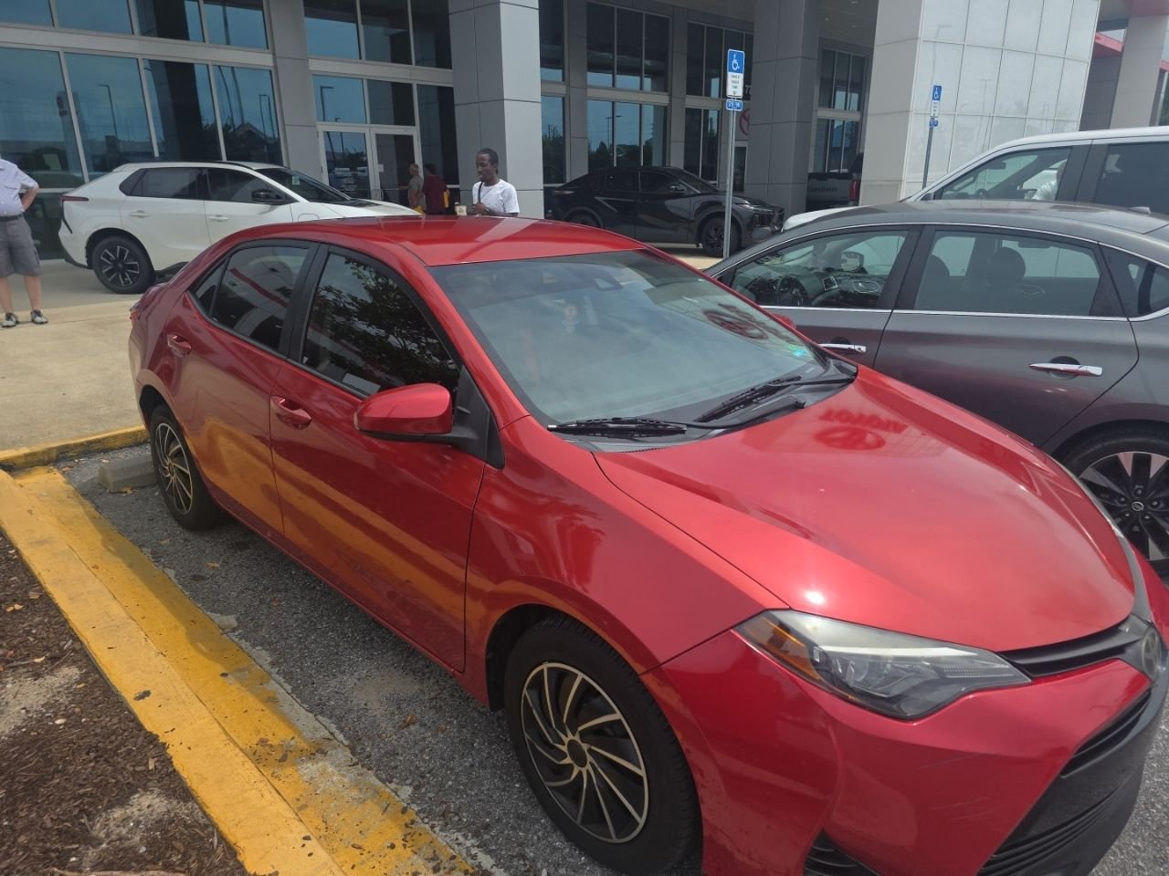 toyota corolla 2019 5YFBURHE6KP924579 image toyota corolla 2019 5YFBURHE6KP924579 image