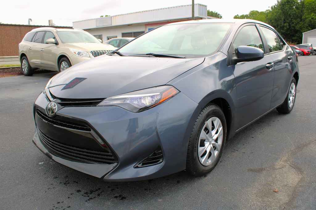 toyota corolla 2019 2T1BURHE8KC205463 image toyota corolla 2019 2T1BURHE8KC205463 image