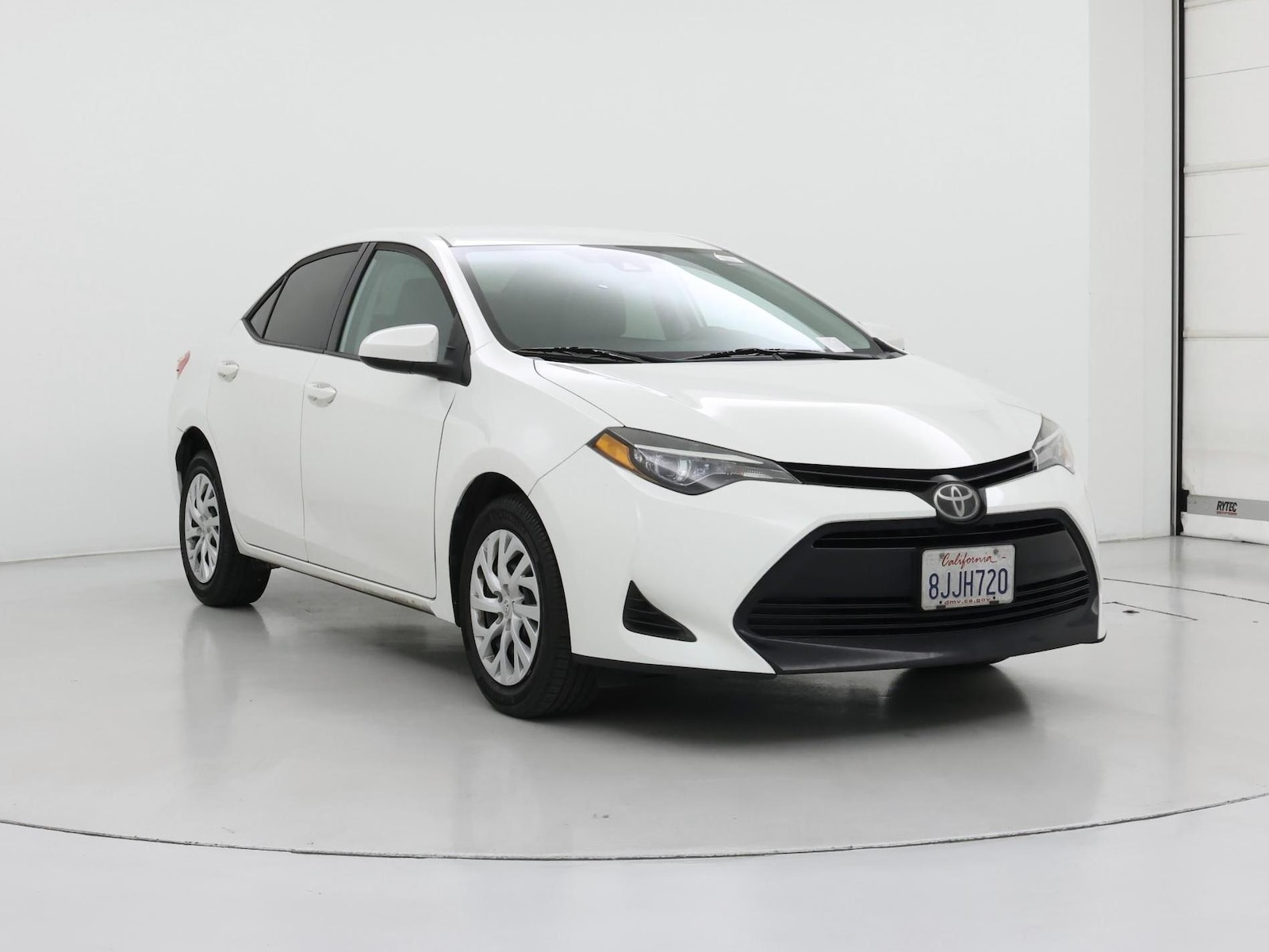 toyota corolla 2019 5YFBURHE4KP949545 image toyota corolla 2019 5YFBURHE4KP949545 image