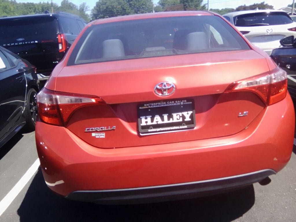 toyota corolla 2019 5YFBURHE5KP919535 image toyota corolla 2019 5YFBURHE5KP919535 image