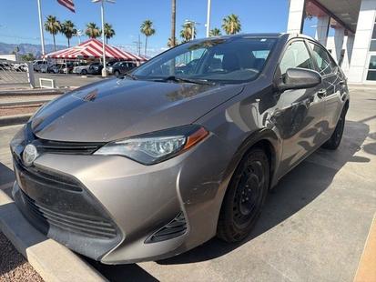 toyota corolla 2019 2T1BURHE2KC135880 image toyota corolla 2019 2T1BURHE2KC135880 image