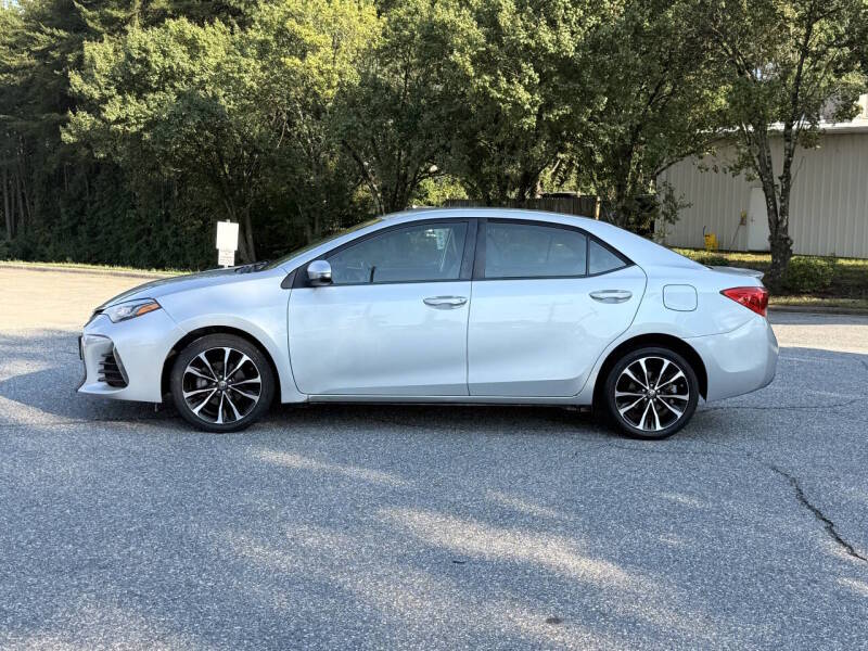 toyota corolla 2019 5YFBURHE8KP929413 image toyota corolla 2019 5YFBURHE8KP929413 image