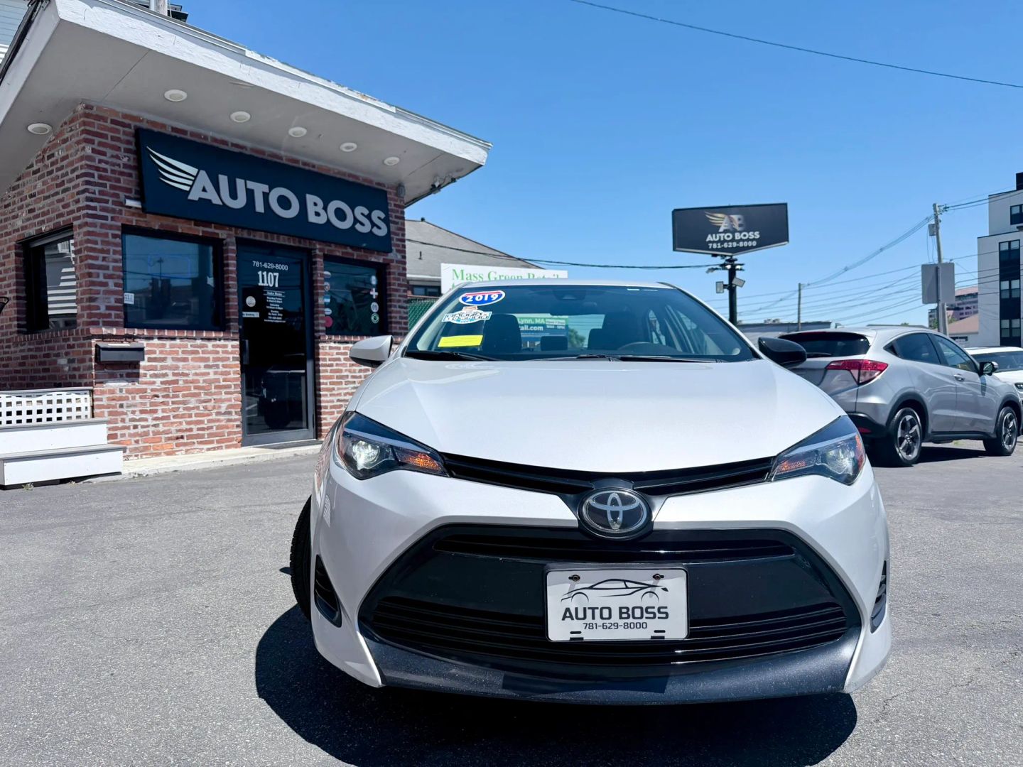 toyota corolla 2019 2T1BURHE4KC184918 image toyota corolla 2019 2T1BURHE4KC184918 image