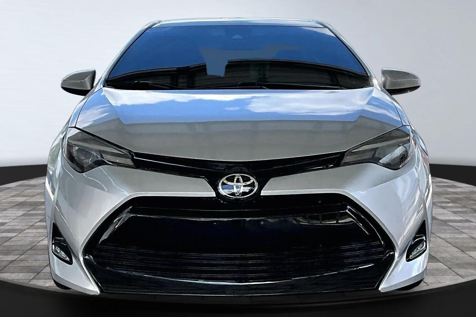 toyota corolla 2019 2T1BURHE4KC133712 image toyota corolla 2019 2T1BURHE4KC133712 image