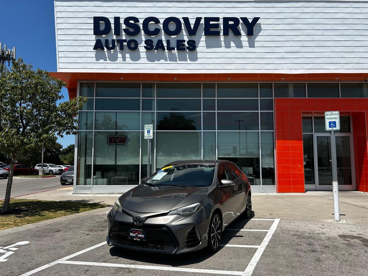 toyota corolla 2019 5YFBURHE8KP949113 image toyota corolla 2019 5YFBURHE8KP949113 image
