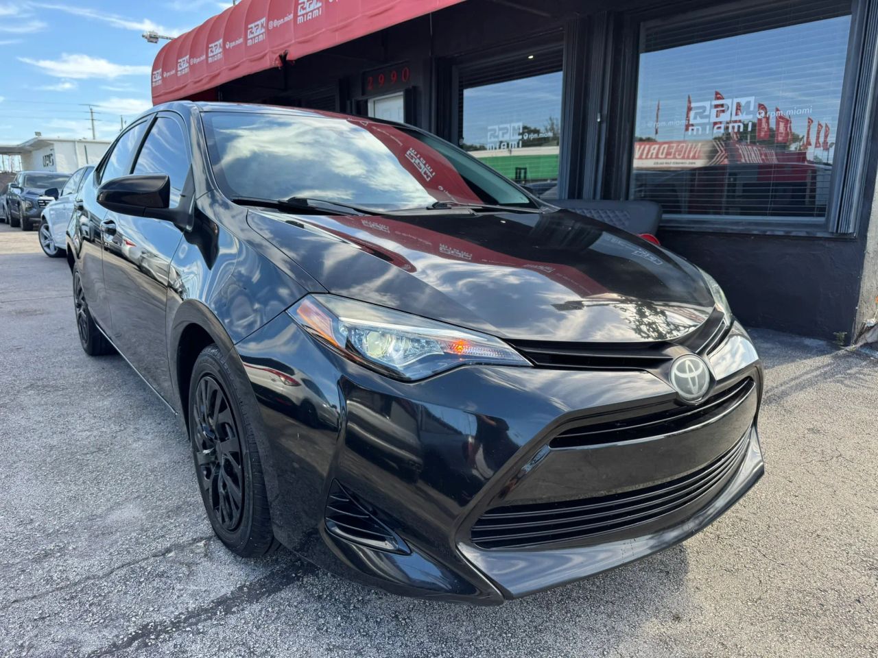 toyota corolla 2019 5YFBURHE1KP861911 image toyota corolla 2019 5YFBURHE1KP861911 image
