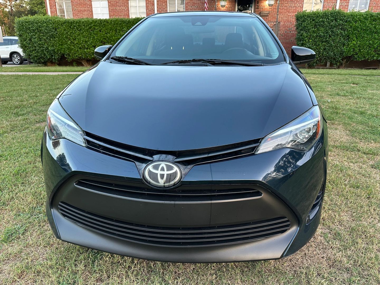 toyota corolla 2019 2T1BURHE2KC137838 image toyota corolla 2019 2T1BURHE2KC137838 image
