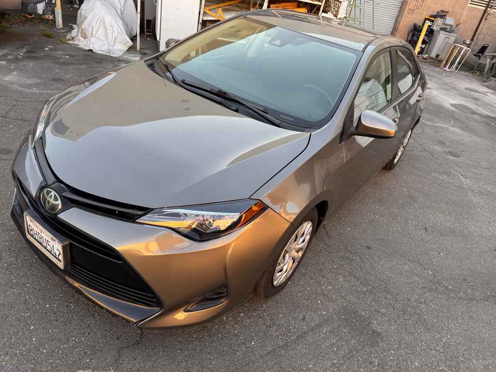 toyota corolla 2019 2T1BURHE8KC213806 image toyota corolla 2019 2T1BURHE8KC213806 image