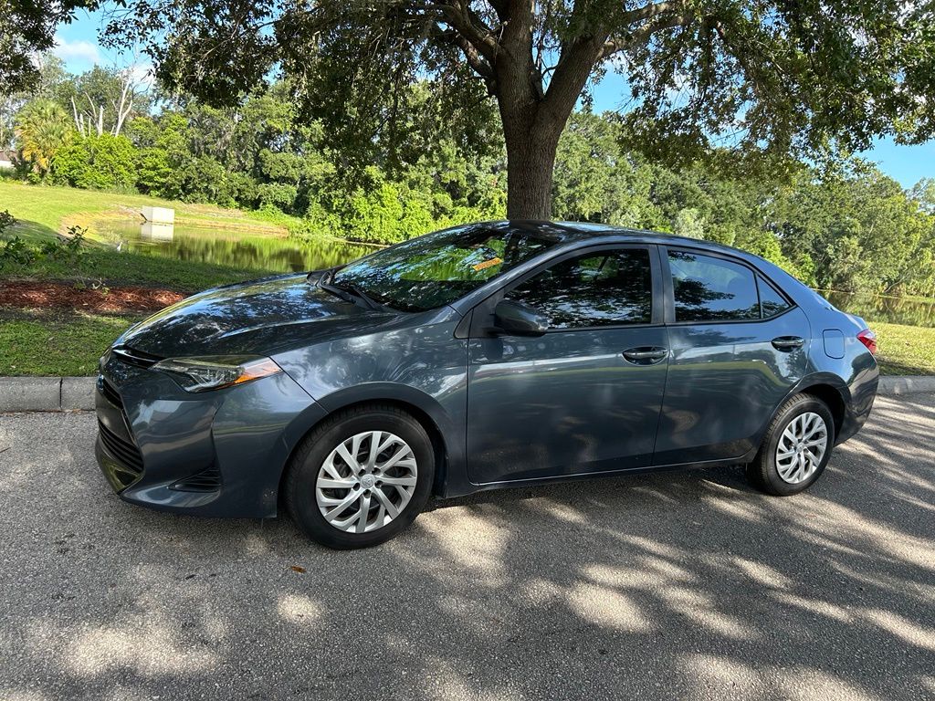 toyota corolla 2019 2T1BURHE8KC222070 image toyota corolla 2019 2T1BURHE8KC222070 image