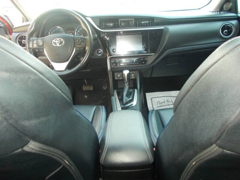 toyota corolla 2019 5YFBURHE8KP876423 image toyota corolla 2019 5YFBURHE8KP876423 image