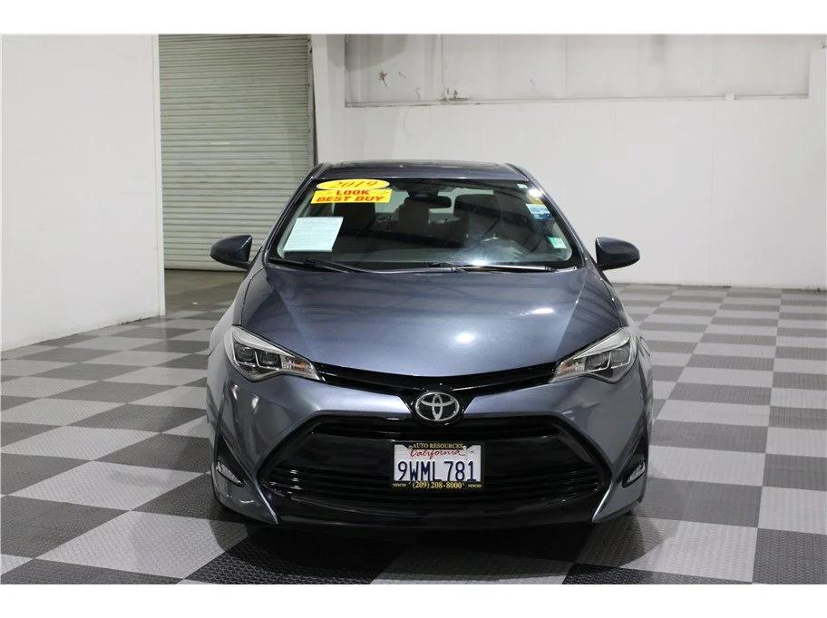 toyota corolla 2019 2T1BURHE0KC219762 image toyota corolla 2019 2T1BURHE0KC219762 image