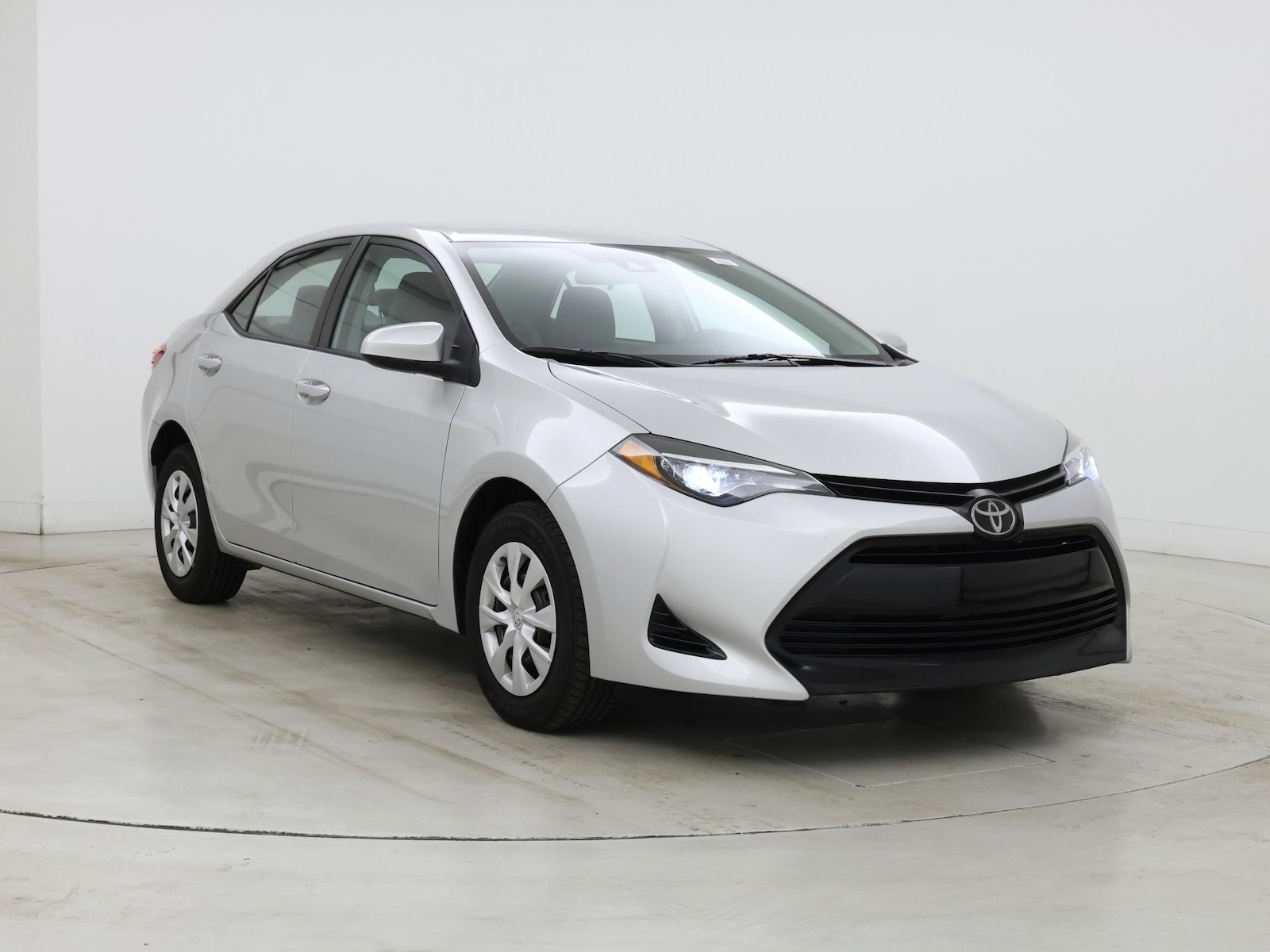 toyota corolla 2019 5YFBURHE7KP874436 image toyota corolla 2019 5YFBURHE7KP874436 image