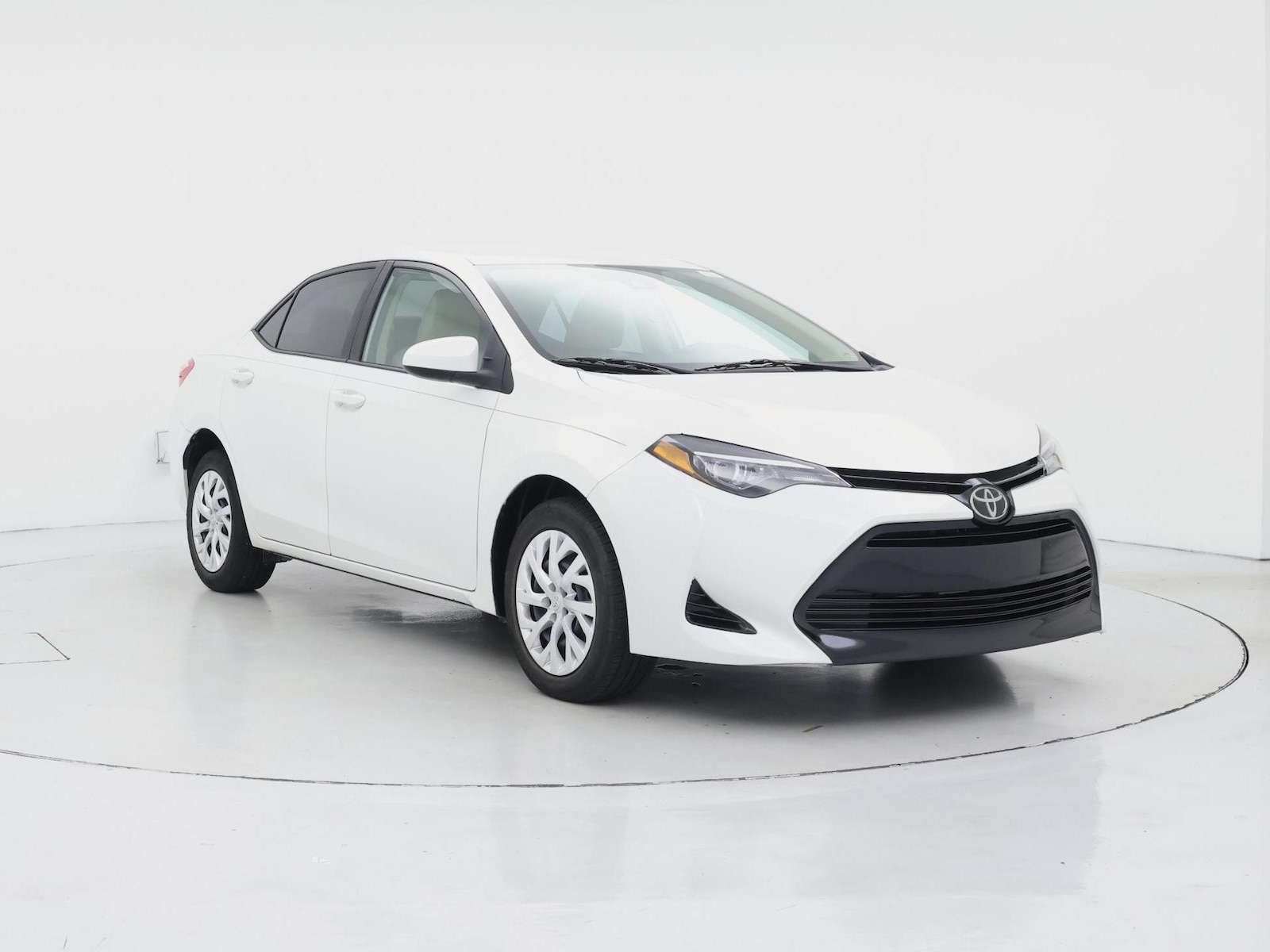 toyota corolla 2018 5YFBURHE7JP845565 image toyota corolla 2018 5YFBURHE7JP845565 image
