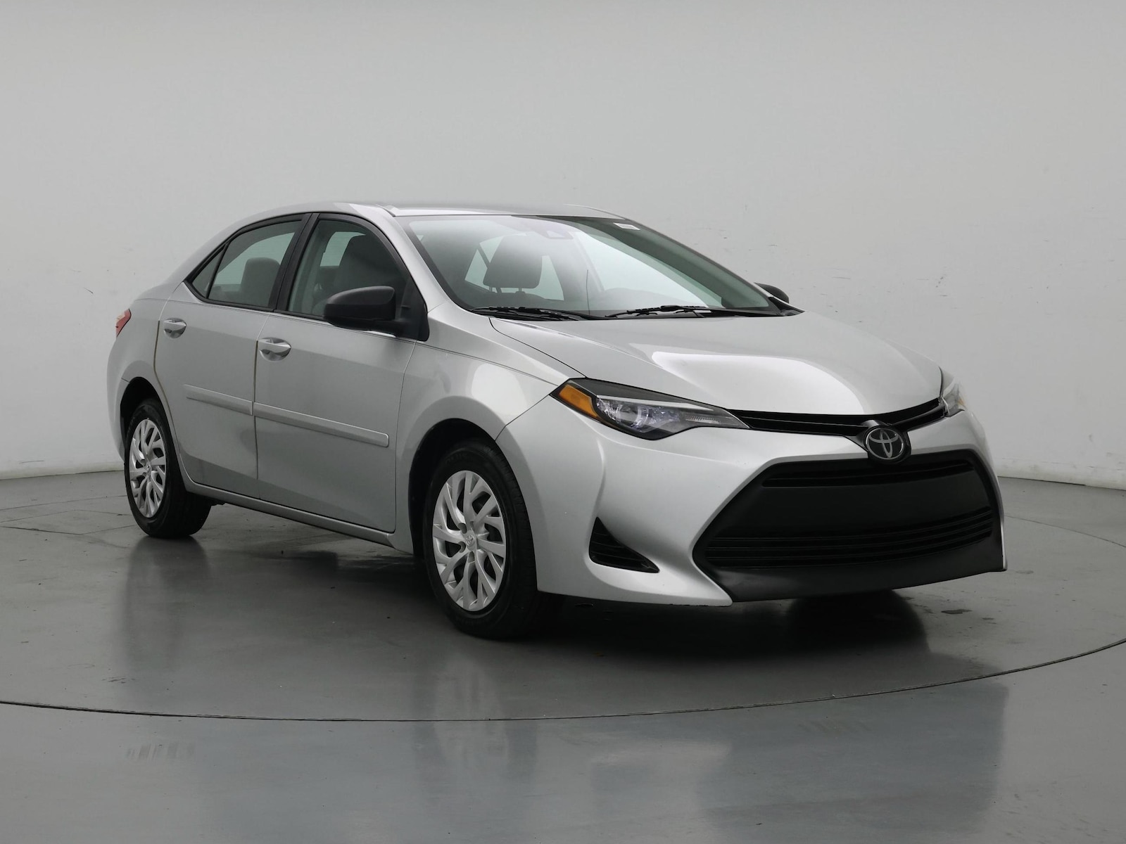 toyota corolla 2018 5YFBURHE8JP788499 image toyota corolla 2018 5YFBURHE8JP788499 image