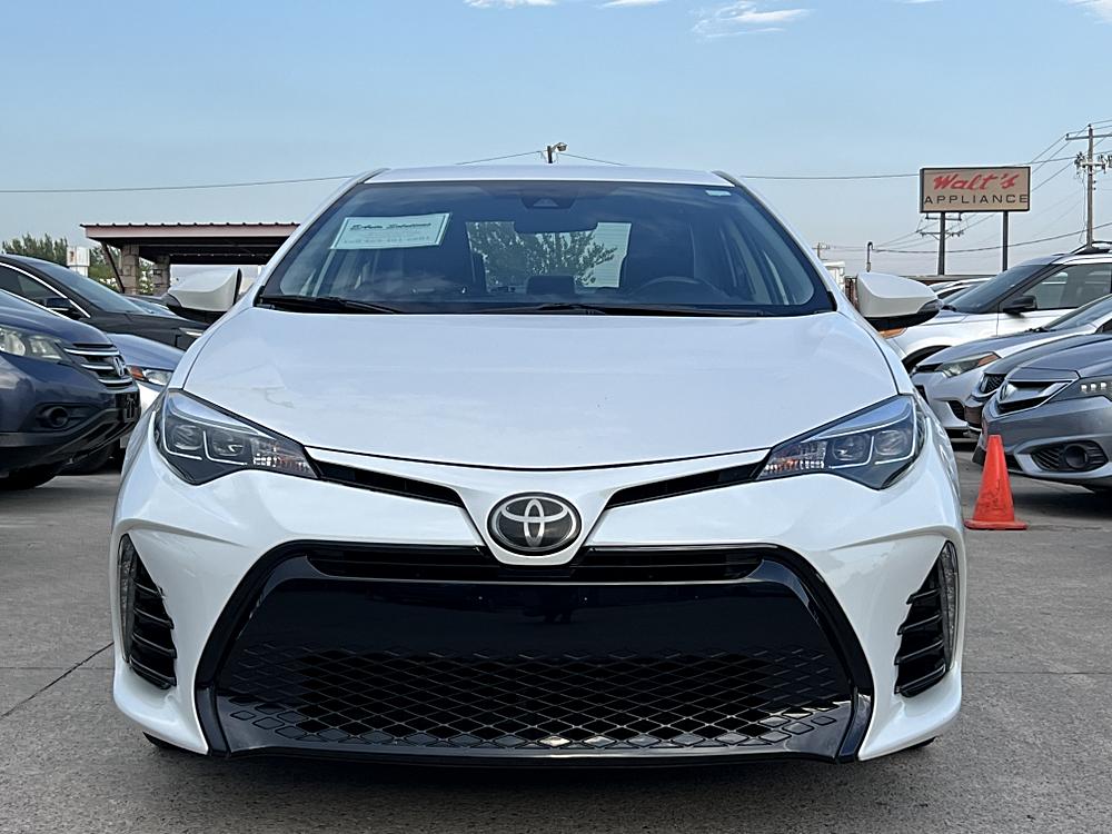 toyota corolla 2018 5YFBURHE0JP786746 image toyota corolla 2018 5YFBURHE0JP786746 image