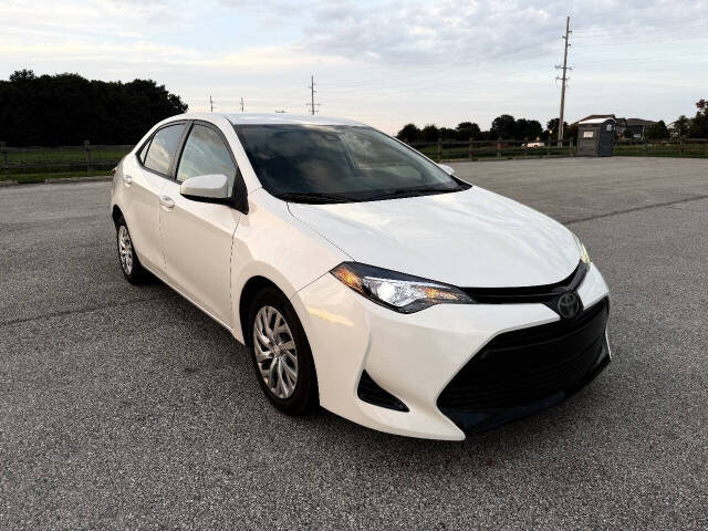 toyota corolla 2018 5YFBURHE9JP836978 image toyota corolla 2018 5YFBURHE9JP836978 image
