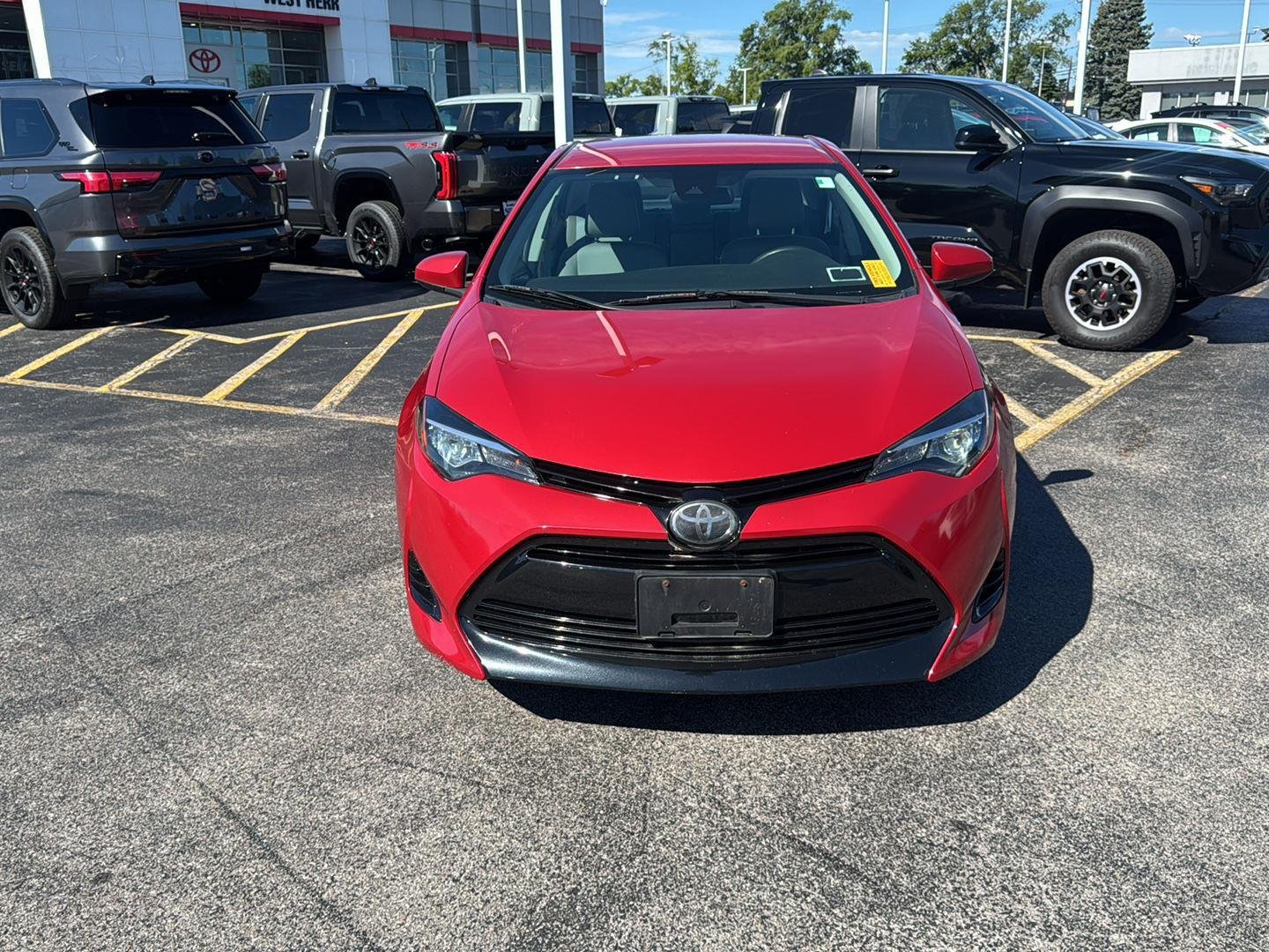 toyota corolla 2018 2T1BURHEXJC084269 image toyota corolla 2018 2T1BURHEXJC084269 image