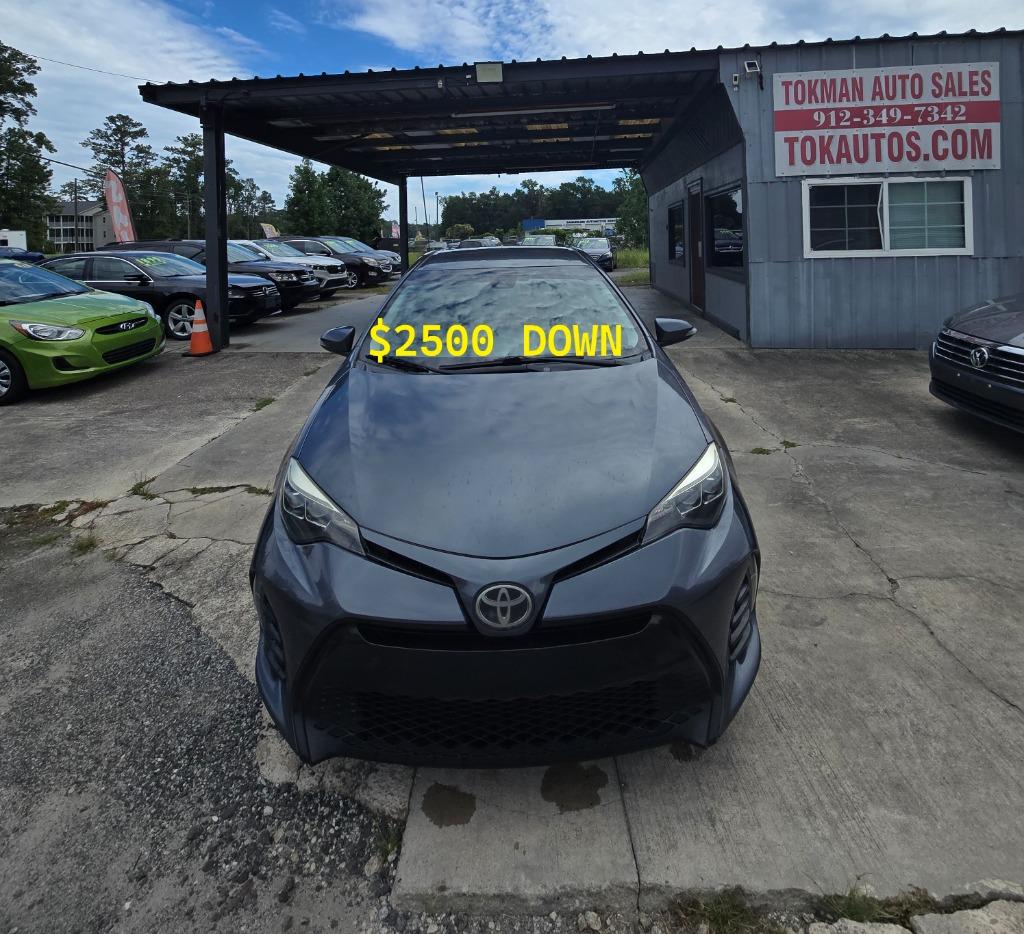 toyota corolla 2018 5YFBURHE6JP843094 image toyota corolla 2018 5YFBURHE6JP843094 image