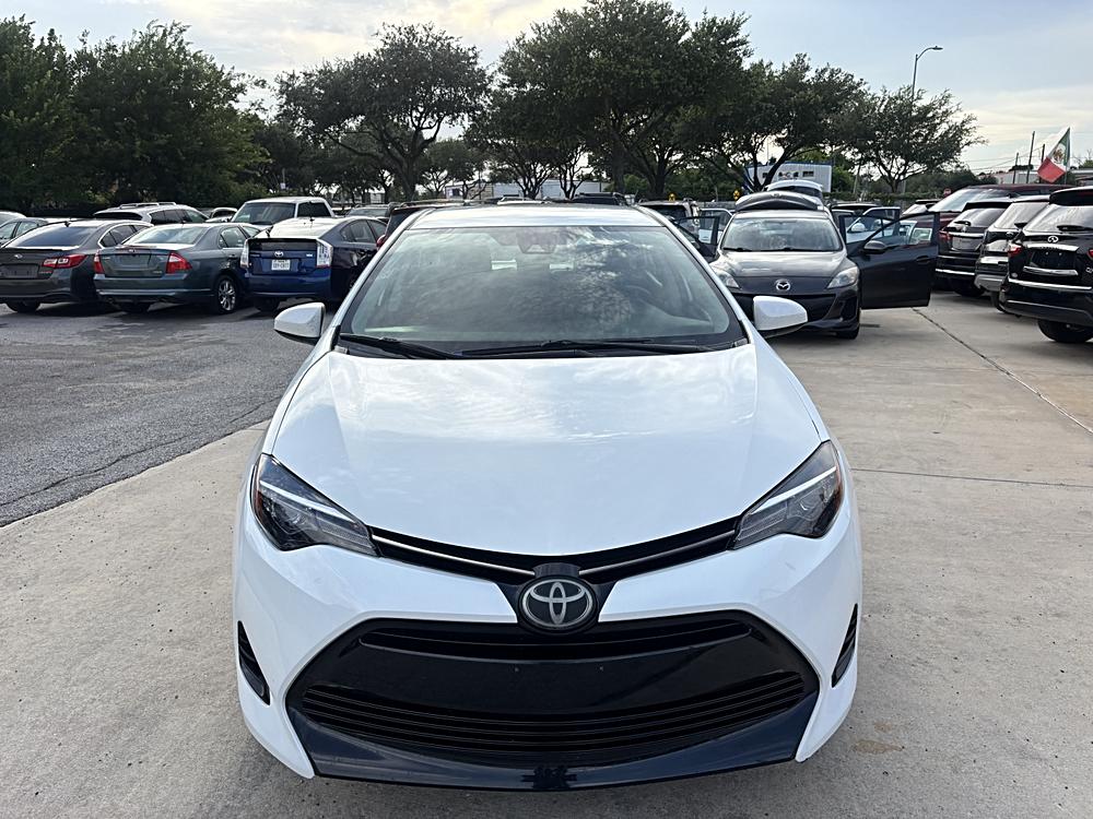 toyota corolla 2018 2T1BURHE3JC037679 image toyota corolla 2018 2T1BURHE3JC037679 image