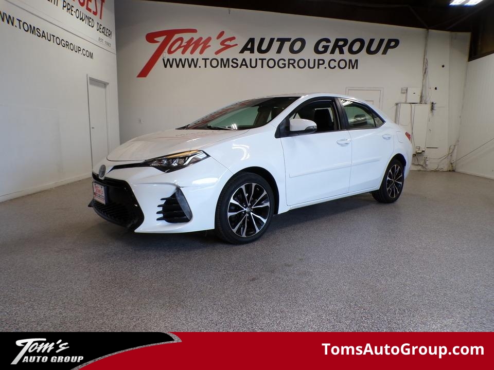 toyota corolla 2018 5YFBURHE1JP830236 image toyota corolla 2018 5YFBURHE1JP830236 image