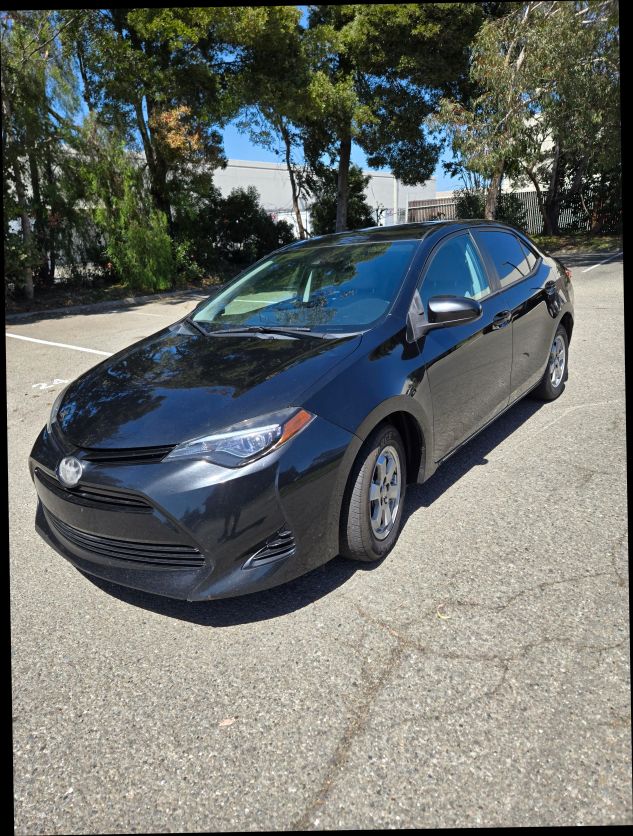 toyota corolla 2018 2T1BURHE3JC028397 image toyota corolla 2018 2T1BURHE3JC028397 image