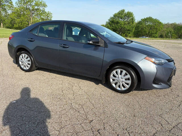 toyota corolla 2018 2T1BURHE4JC118464 image toyota corolla 2018 2T1BURHE4JC118464 image