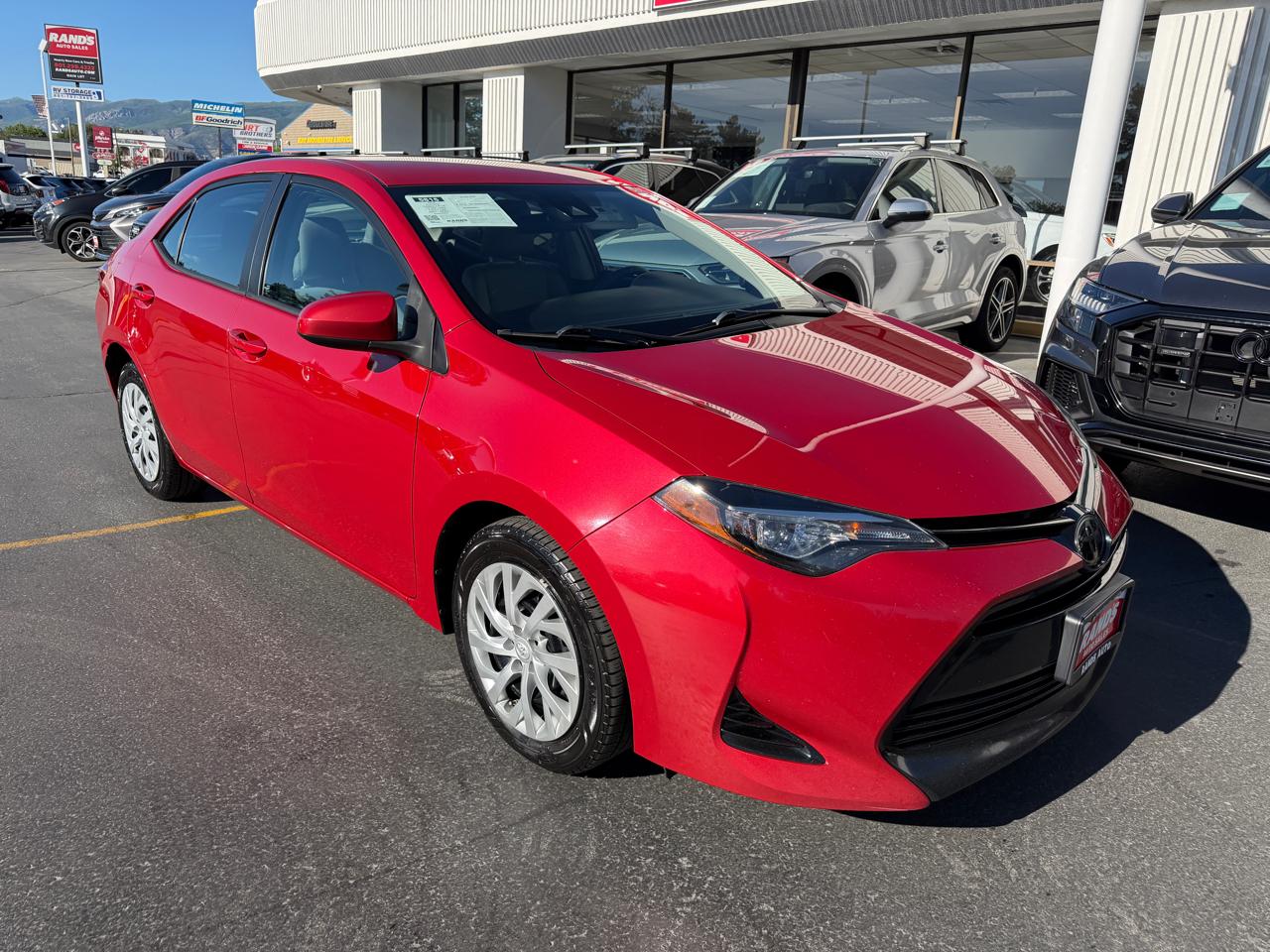 toyota corolla 2018 2T1BURHE3JC006013 image toyota corolla 2018 2T1BURHE3JC006013 image