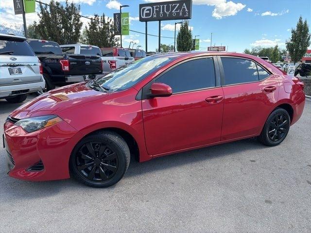 toyota corolla 2018 2T1BURHE6JC068084 image toyota corolla 2018 2T1BURHE6JC068084 image