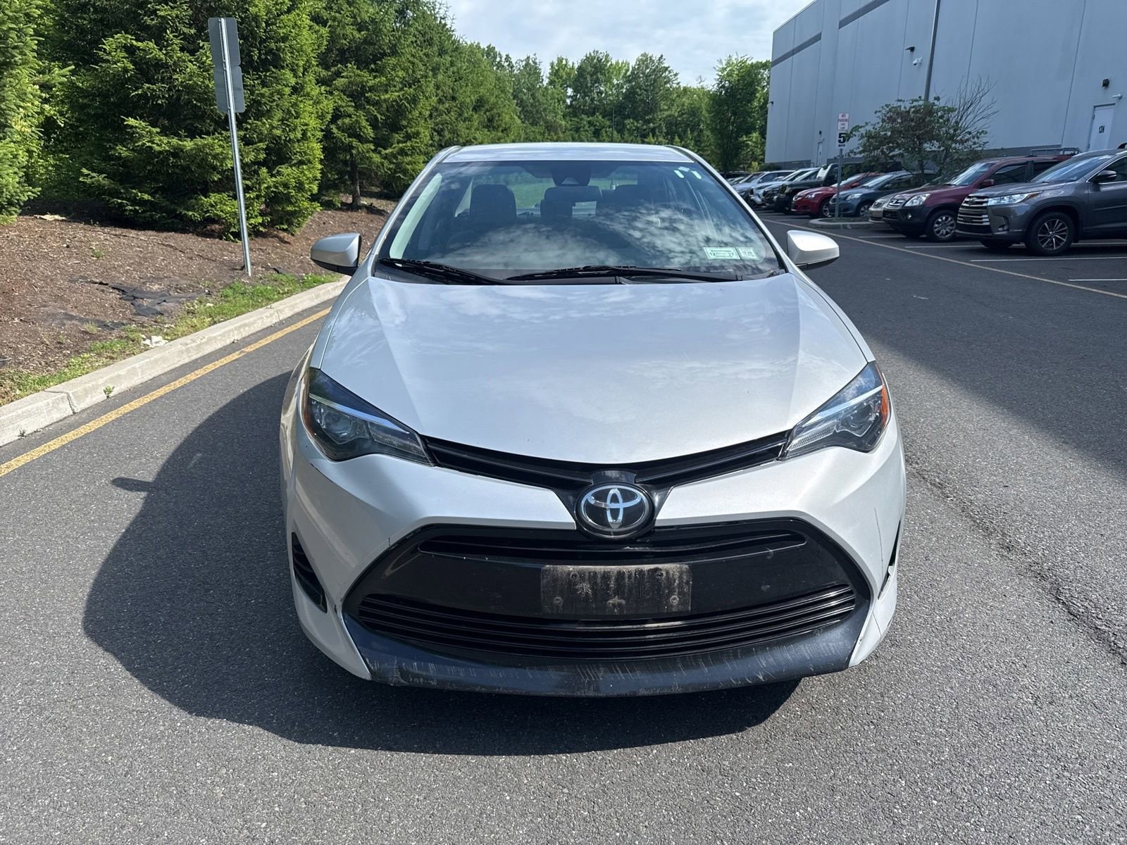 toyota corolla 2018 2T1BURHE7JC032047 image toyota corolla 2018 2T1BURHE7JC032047 image