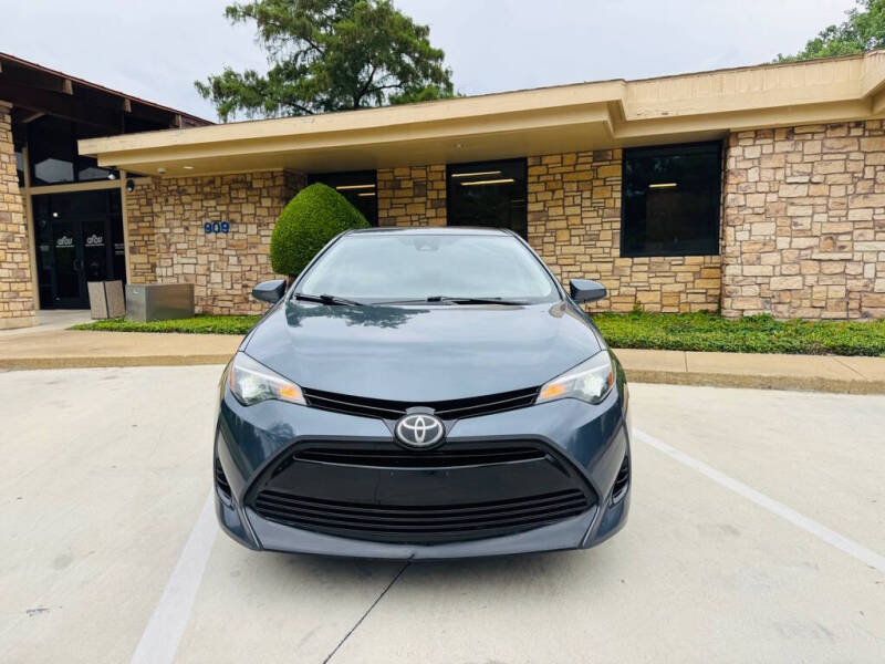 toyota corolla 2018 5YFBURHE3JP780570 image toyota corolla 2018 5YFBURHE3JP780570 image