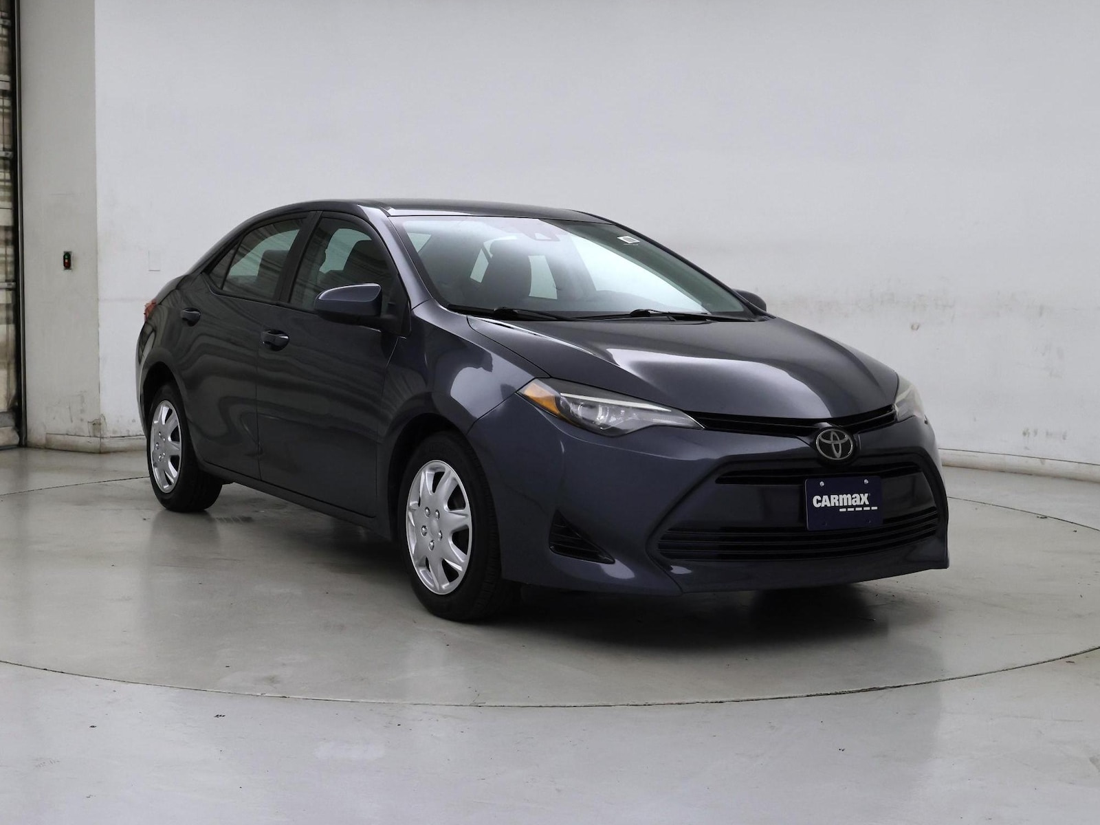 toyota corolla 2018 2T1BURHE3JC056149 image toyota corolla 2018 2T1BURHE3JC056149 image