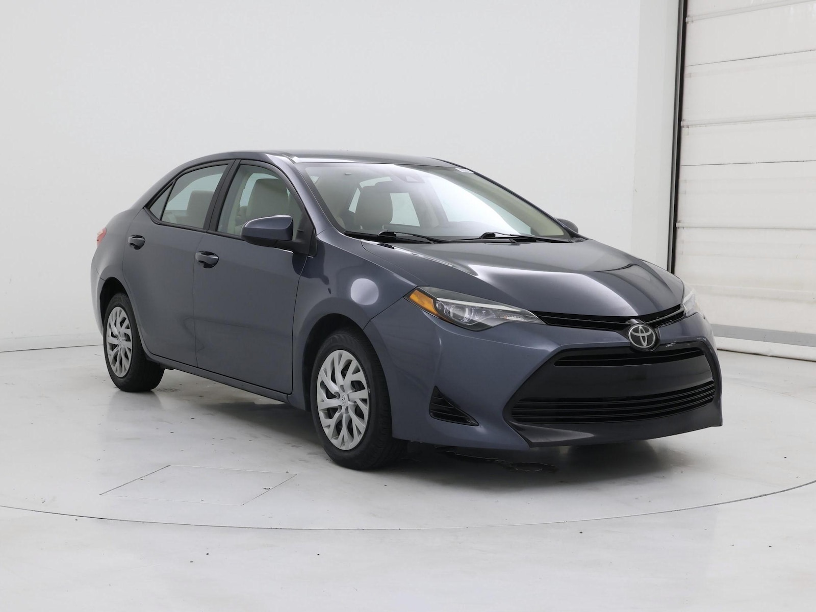 toyota corolla 2018 2T1BURHE7JC002983 image toyota corolla 2018 2T1BURHE7JC002983 image
