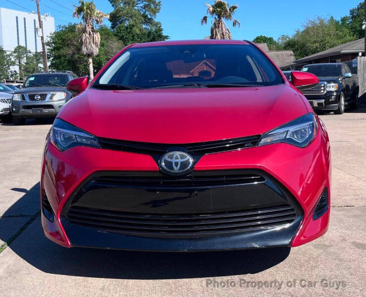toyota corolla 2018 5YFBURHE9JP757164 image toyota corolla 2018 5YFBURHE9JP757164 image