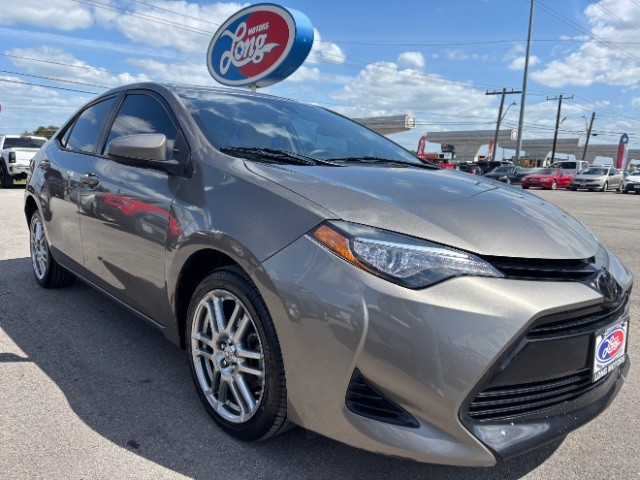 toyota corolla 2018 5YFBURHE3JP847085 image toyota corolla 2018 5YFBURHE3JP847085 image
