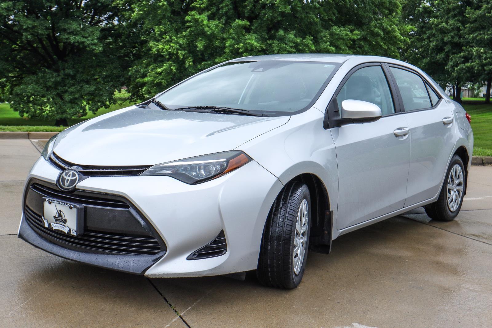toyota corolla 2018 2T1BURHE1JC089201 image toyota corolla 2018 2T1BURHE1JC089201 image