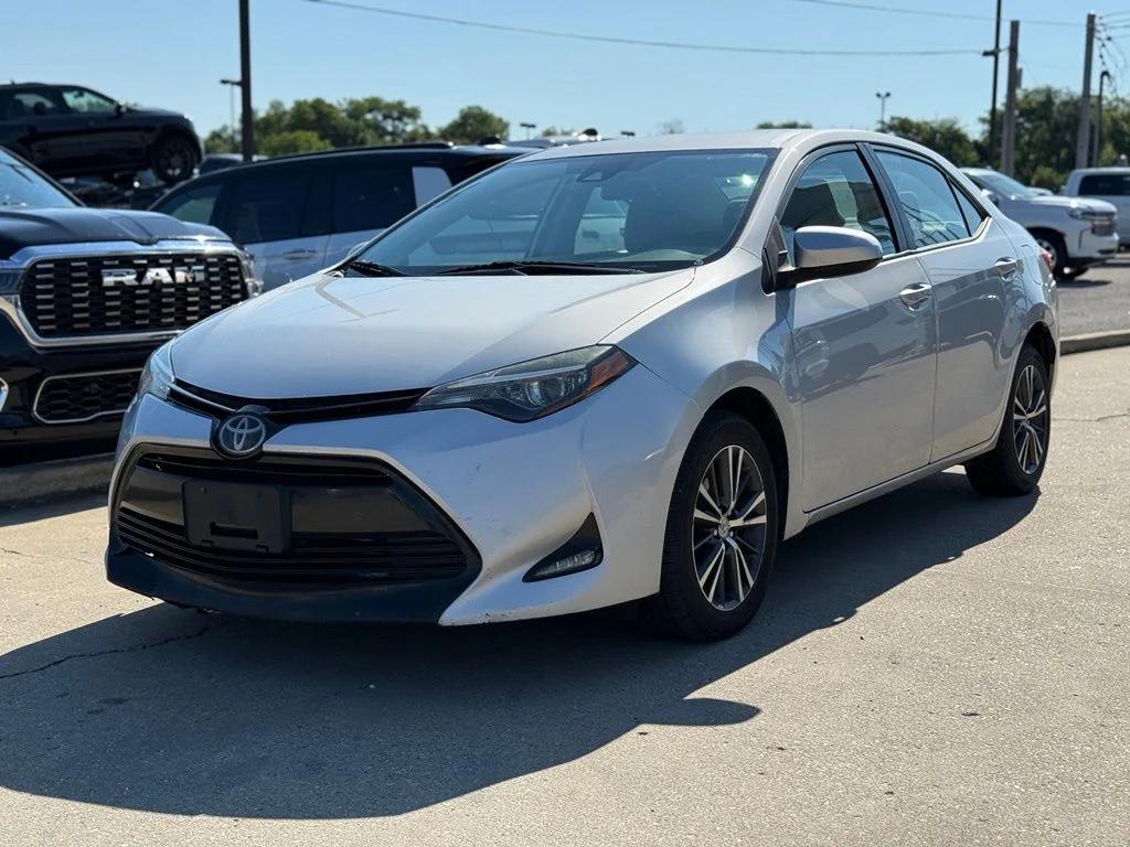 toyota corolla 2018 2T1BURHE1JC093913 image toyota corolla 2018 2T1BURHE1JC093913 image
