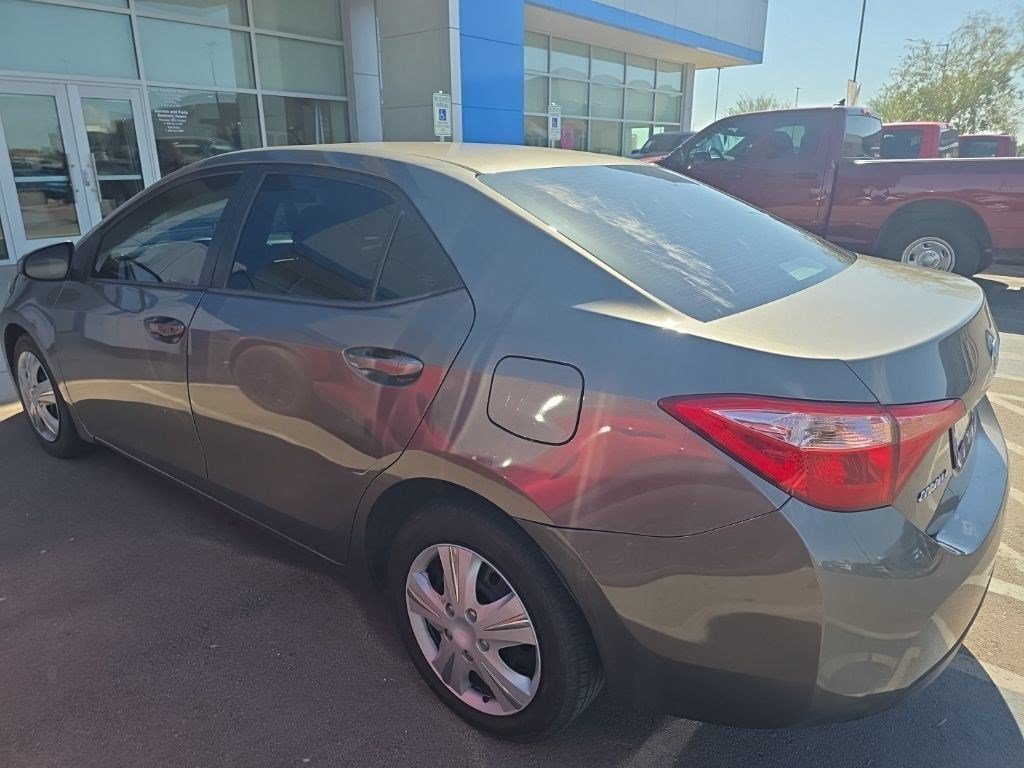 toyota corolla 2018 2T1BURHE3JC031722 image toyota corolla 2018 2T1BURHE3JC031722 image