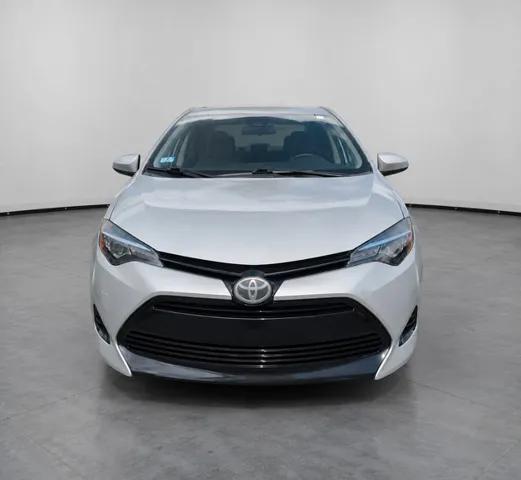 toyota corolla 2018 5YFBURHE4JP838122 image toyota corolla 2018 5YFBURHE4JP838122 image