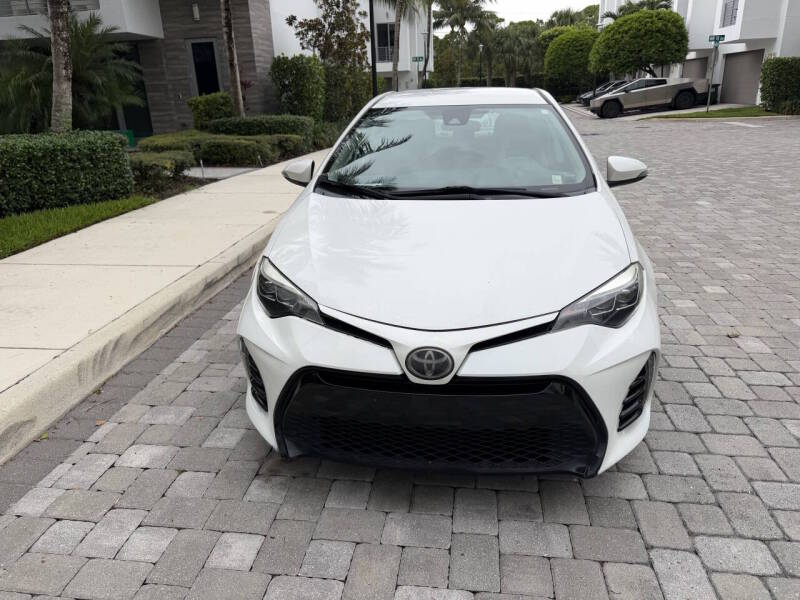 toyota corolla 2018 5YFBURHE7JP799557 image toyota corolla 2018 5YFBURHE7JP799557 image