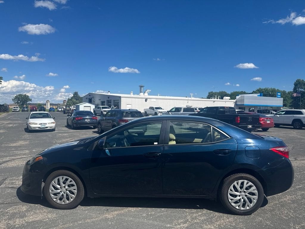 toyota corolla 2018 2T1BURHE7JC993120 image toyota corolla 2018 2T1BURHE7JC993120 image