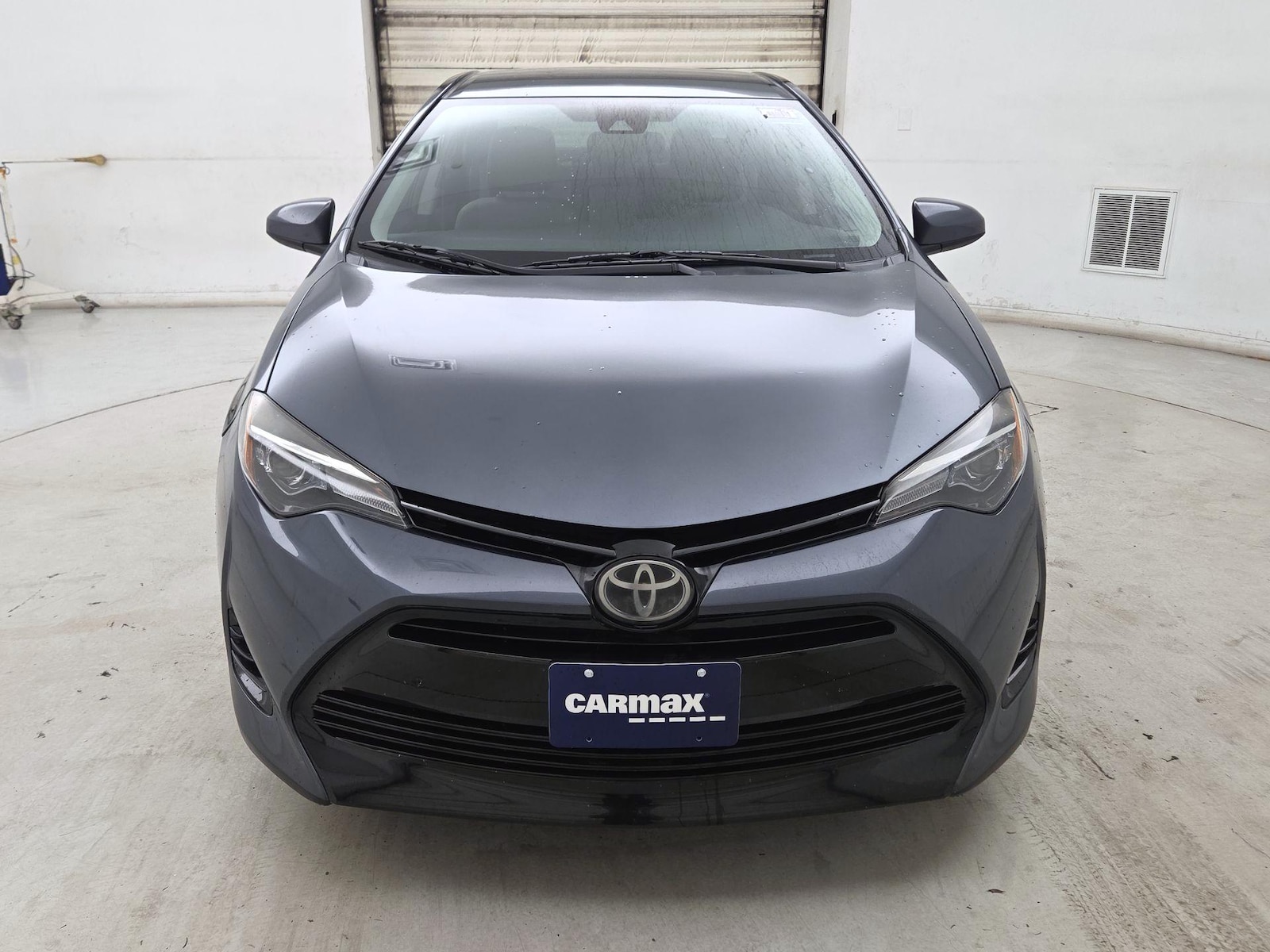 toyota corolla 2018 5YFBURHE9JP824281 image toyota corolla 2018 5YFBURHE9JP824281 image