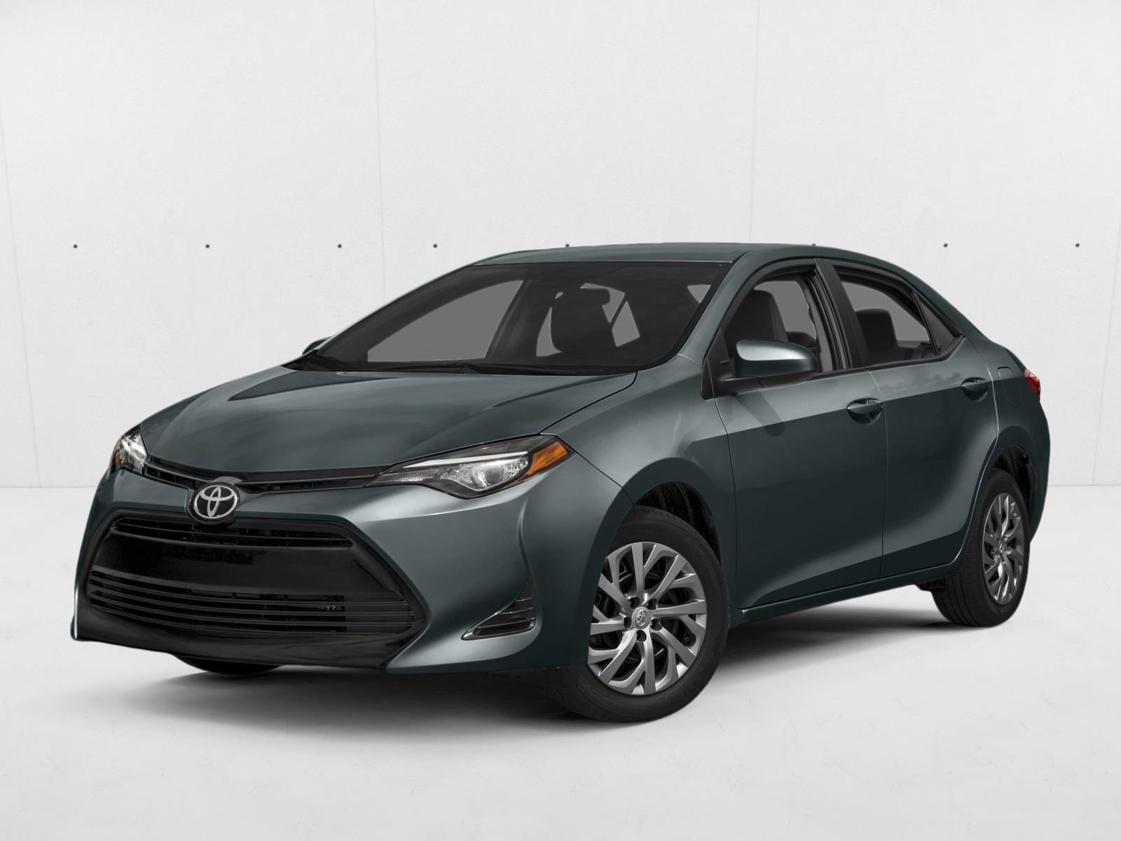 toyota corolla 2018 5YFBURHE0JP808504 image toyota corolla 2018 5YFBURHE0JP808504 image