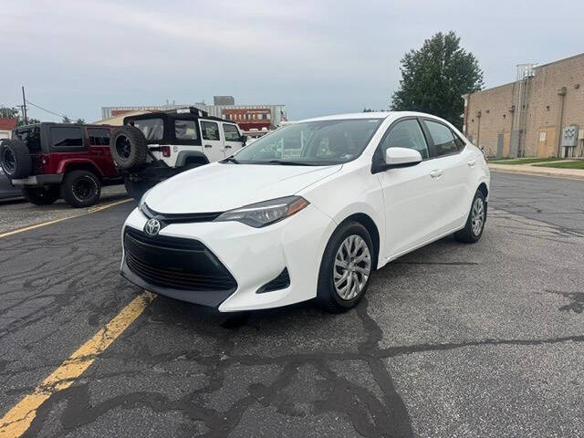 toyota corolla 2018 2T1BURHE0JC025991 image toyota corolla 2018 2T1BURHE0JC025991 image