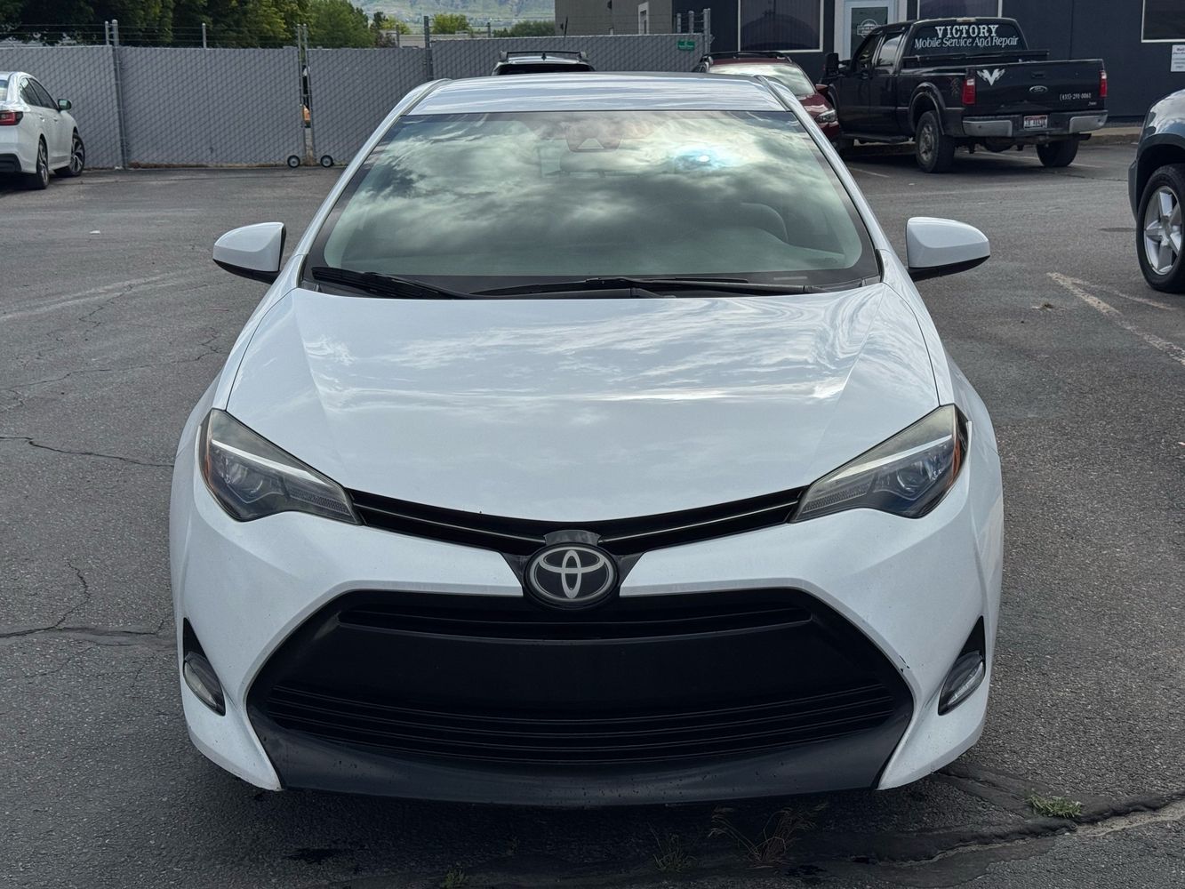 toyota corolla 2018 2T1BURHE3JC034104 image toyota corolla 2018 2T1BURHE3JC034104 image