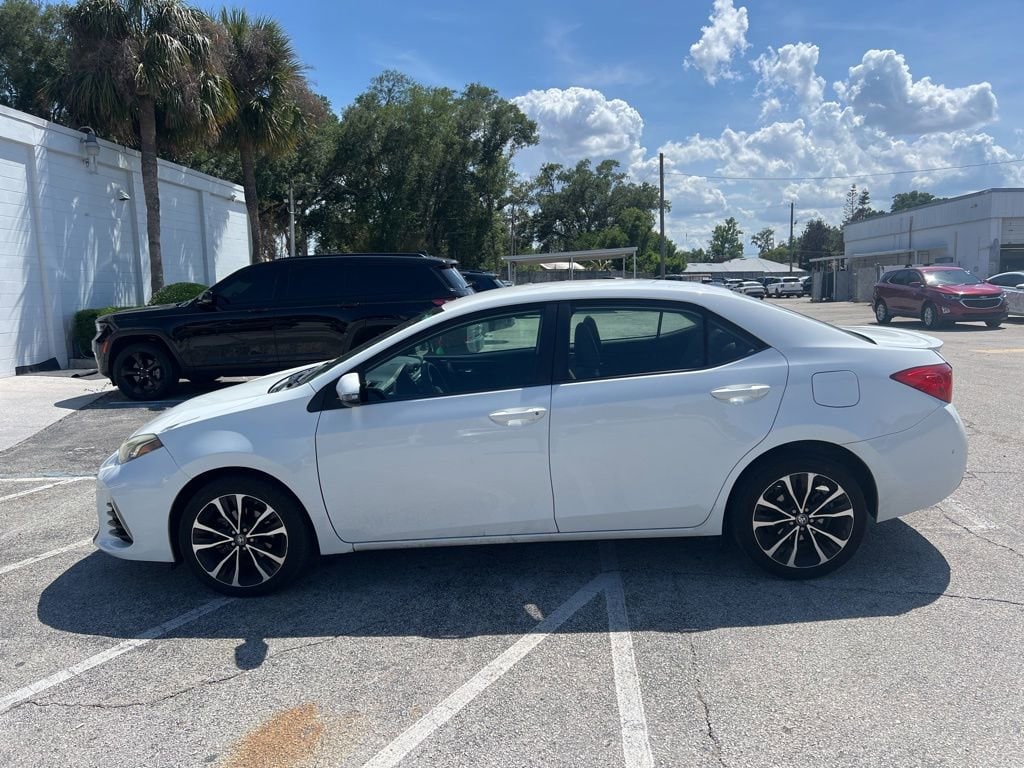 toyota corolla 2018 5YFBURHE8JP782184 image toyota corolla 2018 5YFBURHE8JP782184 image